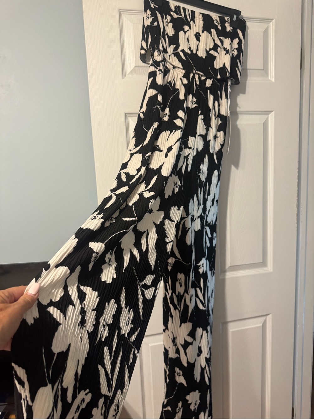 New Mix Black and White Floral Strapless Wide-Leg Jumpsuit